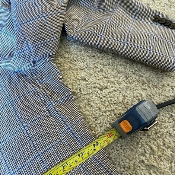 Peter Millar Men's Windowpane Plaid 100% Wool Blazer Brown Size 46T Sport Coat - Picture 10 of 10